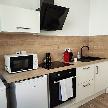 Escale Entre Cite Et Bastide Clim Wifi Smart Tv Apartment Carcassonne Bagian luar foto