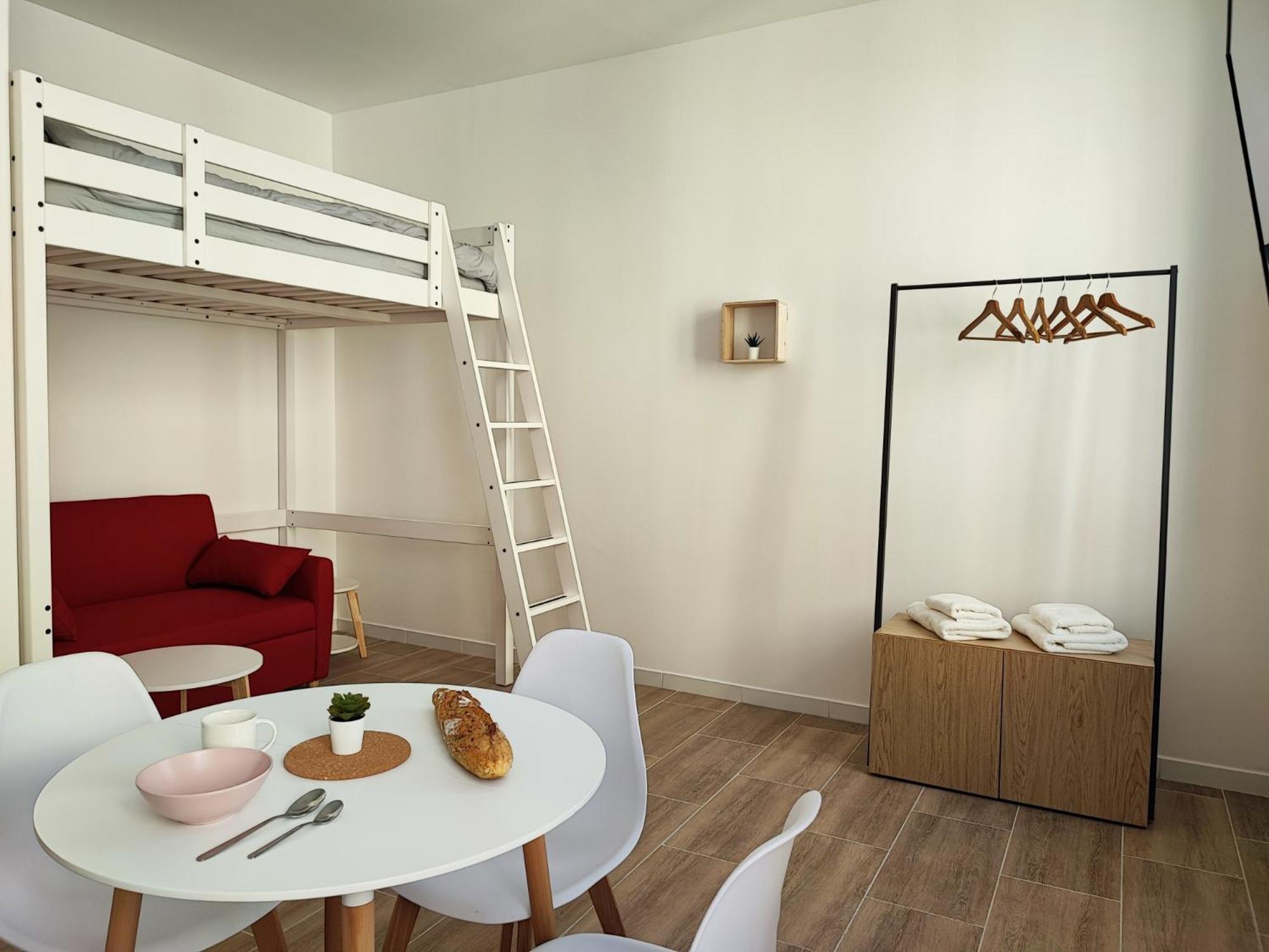Escale Entre Cite Et Bastide Clim Wifi Smart Tv Apartment Carcassonne Bagian luar foto